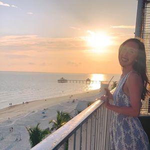 Meet your Posher, Caitlin